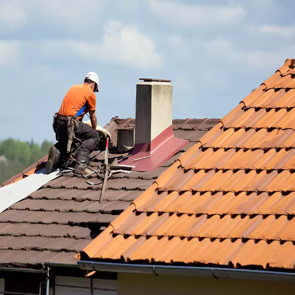 Why Norman, OK Property Owners Trust Norman Roofing Pro for Sagging Roof Repair?